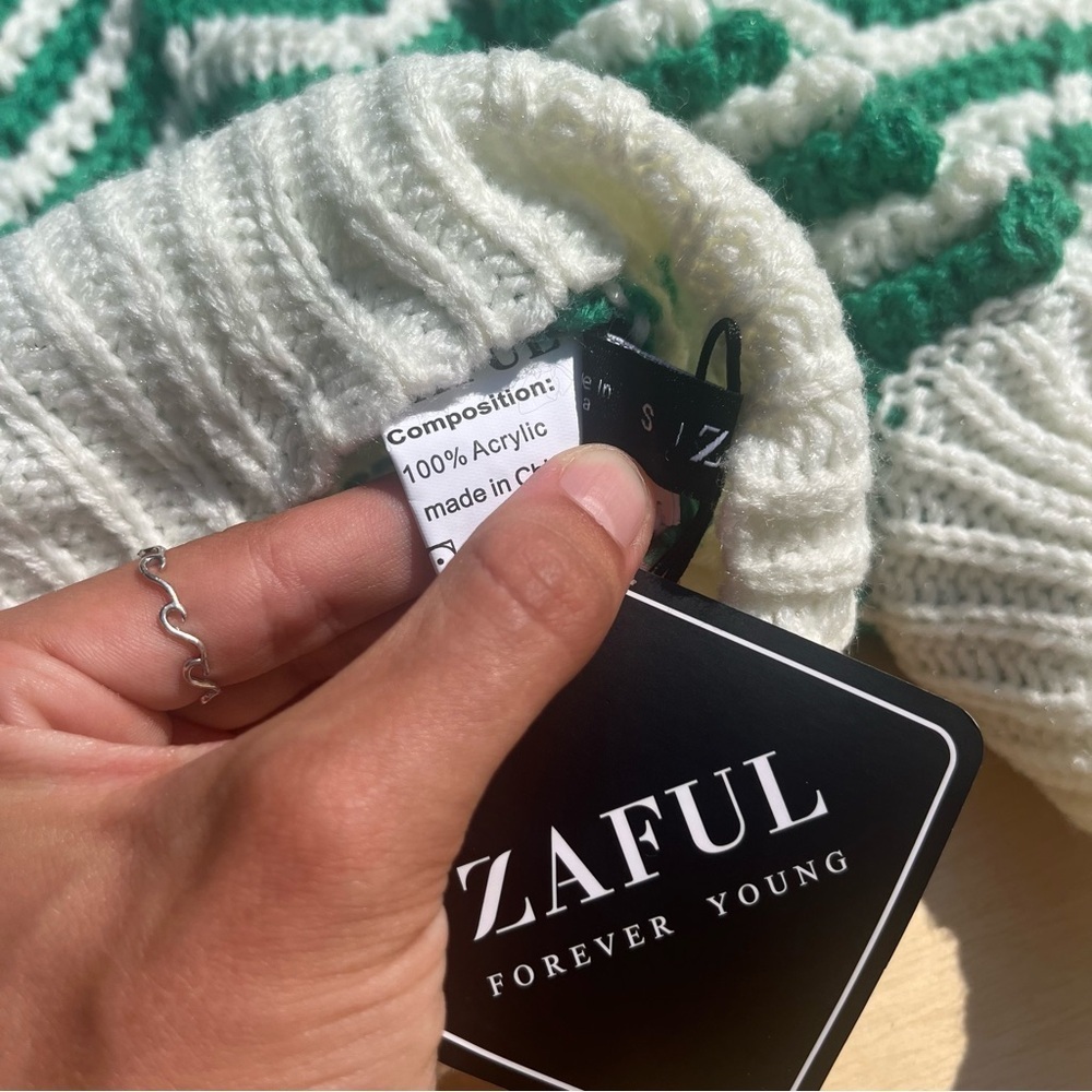 Womens small NWT green cardigan button up casual comfy sweater fall winter warm - Picture 3 of 7